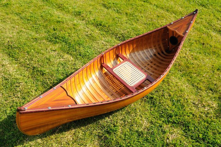 6 Ft Wooden Canoe With Ribs