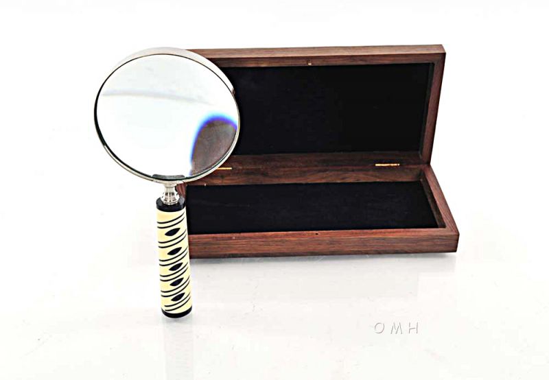 Magnifier In Wood Box- 4 Inches