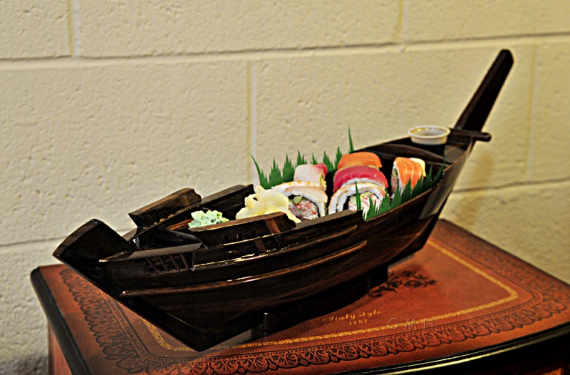 Dhow Boat Sushi Tray