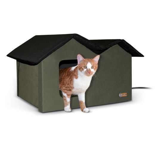 Heated Outdoor Kitty House Extra Wide - The Ultimate Outdoor Shelter for Multiple Cats