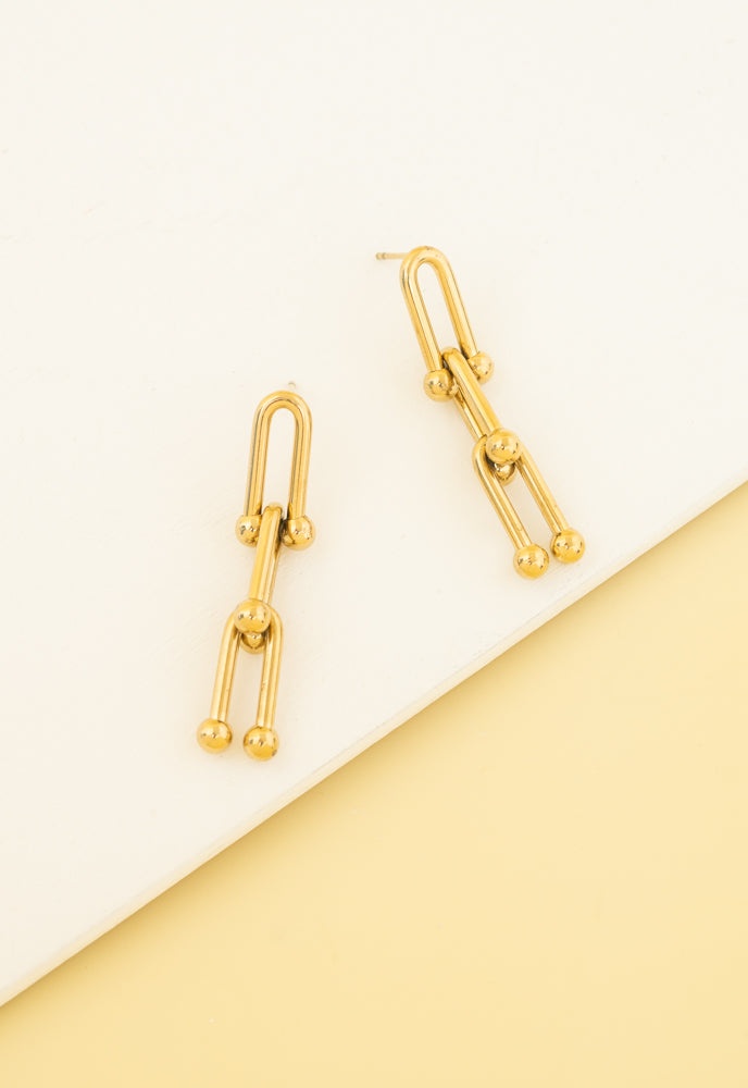 U Link Chain Earrings In Gold