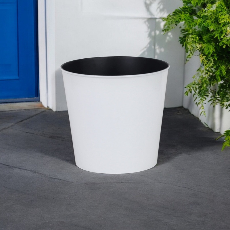 11" White Recycled Plastic Round Pot Planter