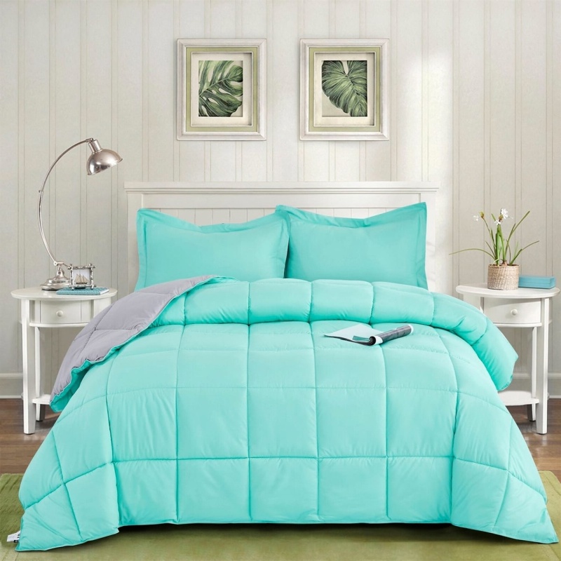Full/Queen Traditional Microfiber Reversible 3 Piece Comforter Set In Blue/Grey