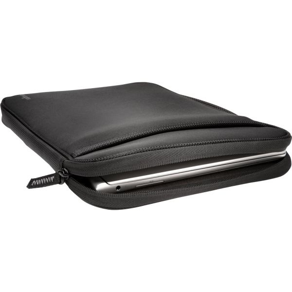 Kensington K60101ww Carrying Case (Sleeve) For 15.6" Apple Chromebook, Macbook Air, Tablet, Notebook, Ultrabook - Black, Pink
