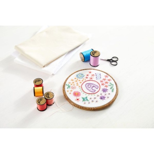 Bohin Agathis Wood Embroidery Hoop 7