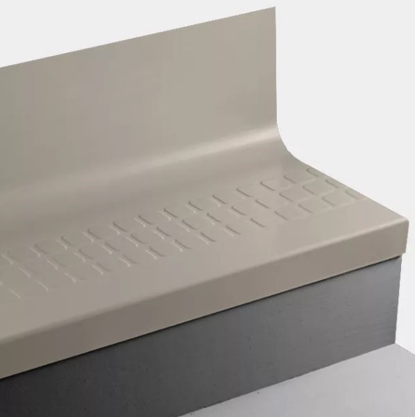 Clay Raised Square Rubber Stair Tread With Riser