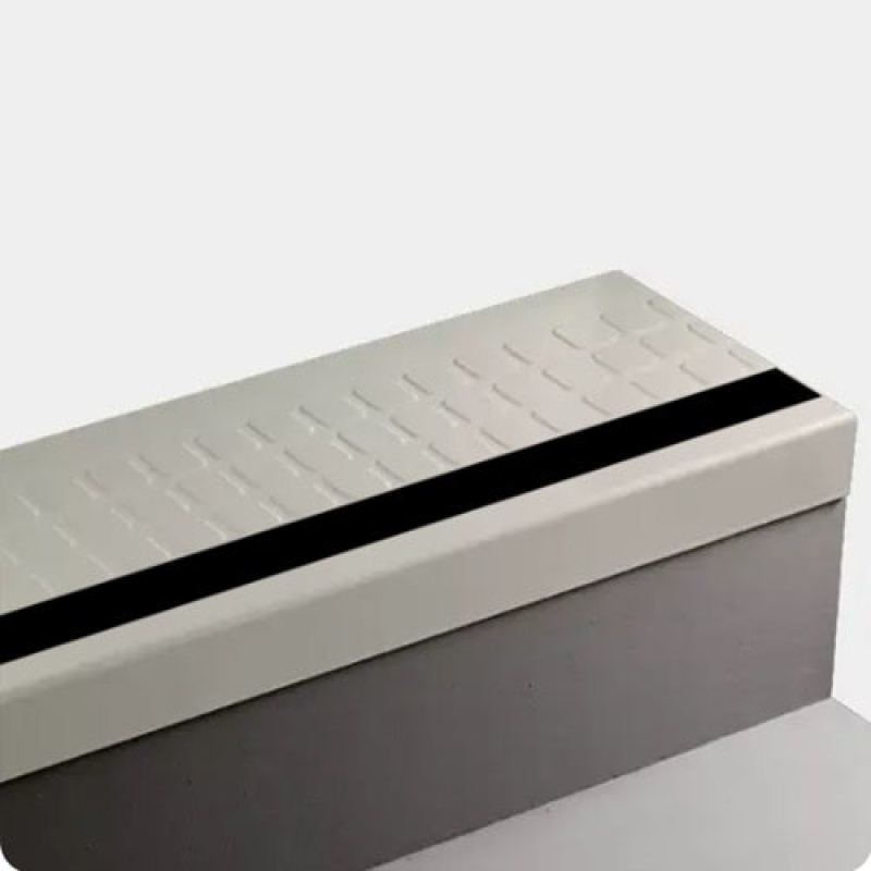 Johnsonite Snow White Raised Square Rubber Stair Tread