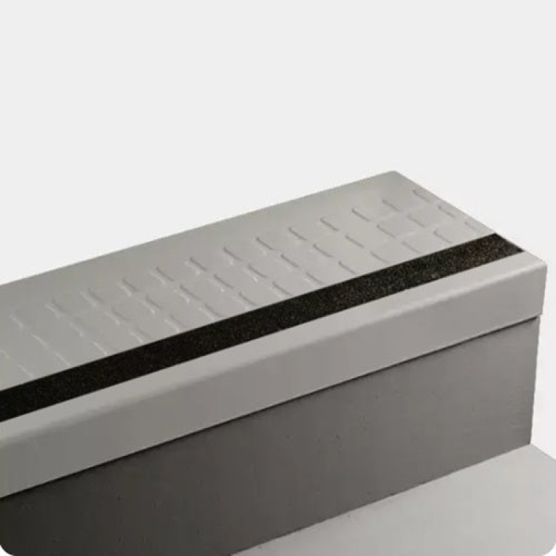 Johnsonite Grey Haze Raised Square Rubber Stair Tread