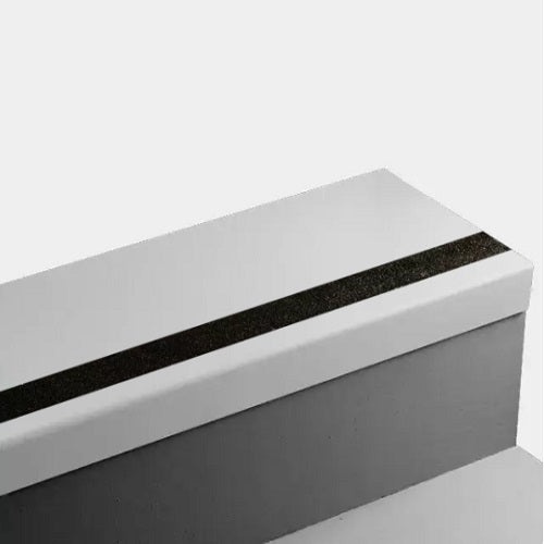 Johnsonite White Slipper Hammered Rubber Stair Tread