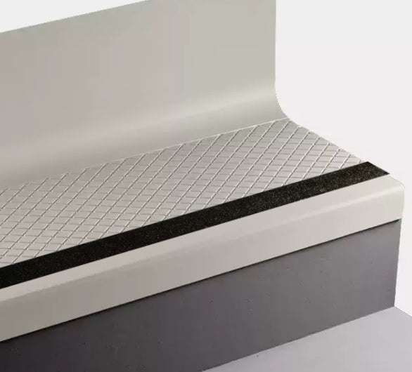 Johnsonite Snow White Diamond Rubber Stair Tread