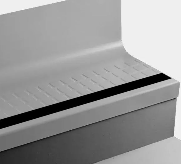 Johnsonite Mt Rainier Raised Square Rubber Stair Tread