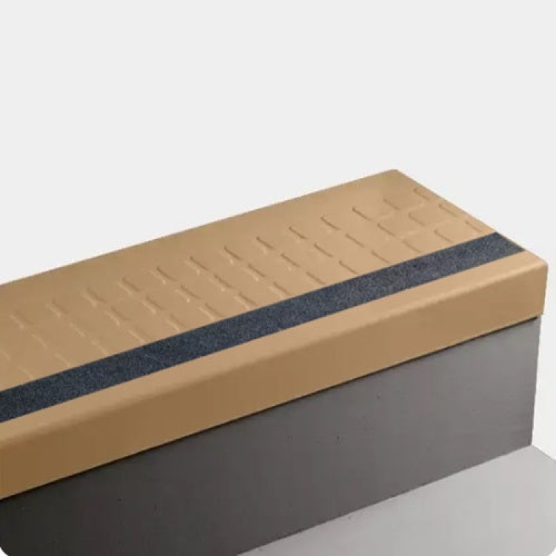 Raised Square Rubber Moulding / Trim Stair Tread