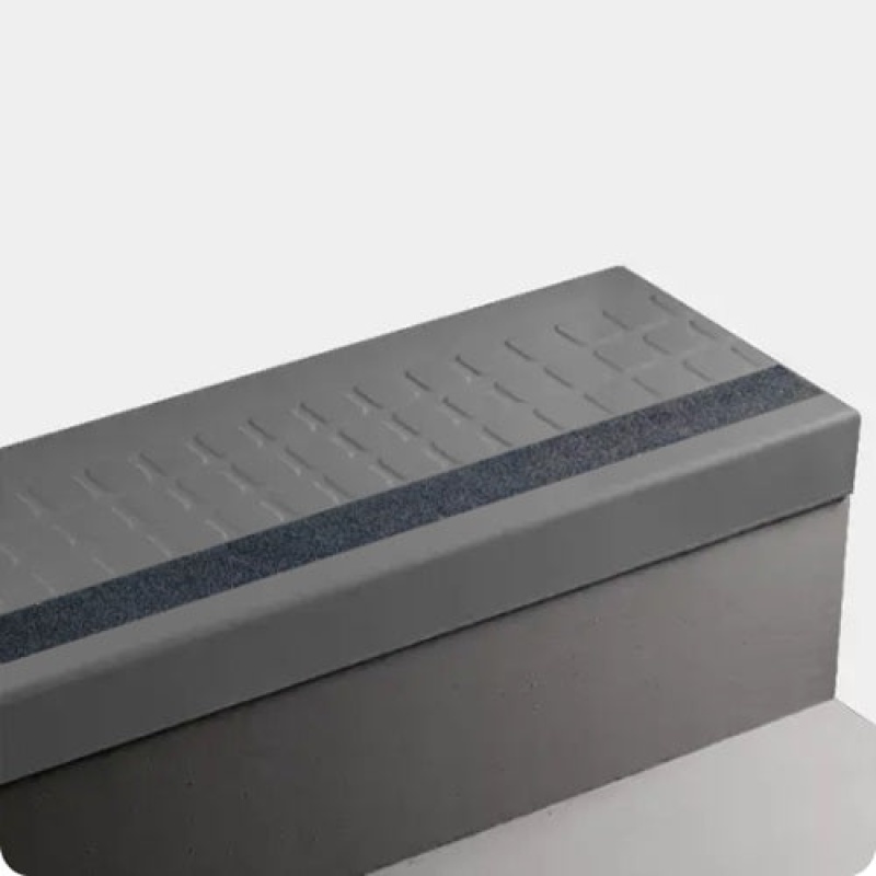 Johnsonite Charcoal Raised Square Rubber Stair Tread