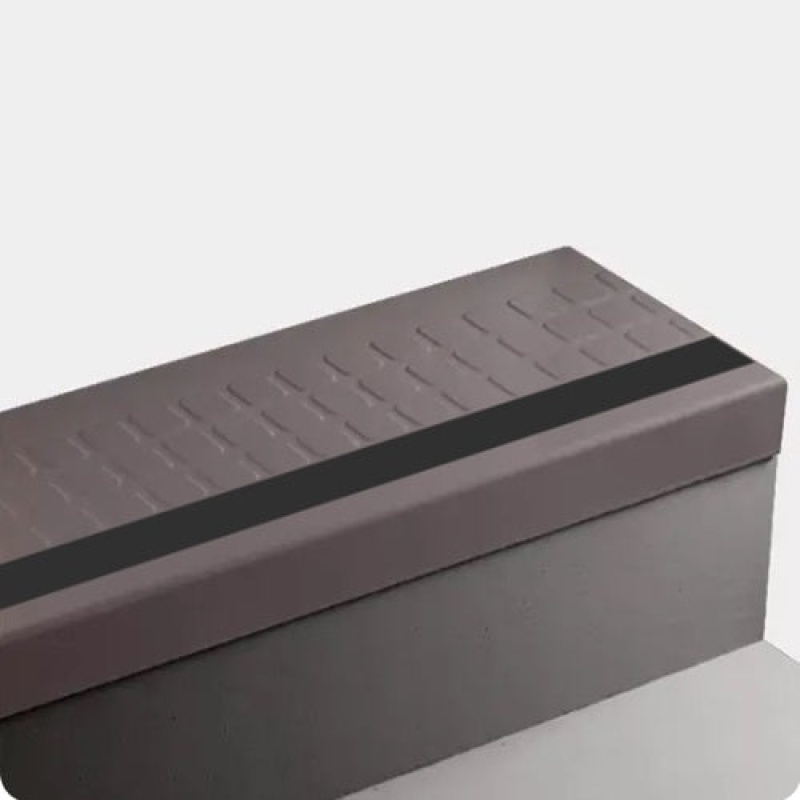 Johnsonite Burgundy Raised Square Rubber Stair Tread Trim
