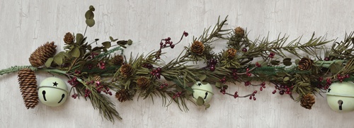 Country Bell Pine Garland - 4 Ft