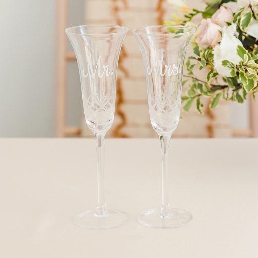 Tulip Champagne Toasting Wedding Flute - Mr