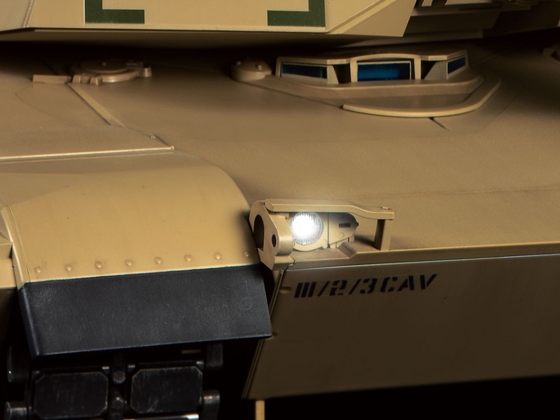 Tamiya Us M1a2 Abrams Full Option R/C Tank Kit - 1/16 Scale